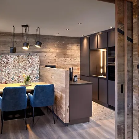 Mei.berg Premium View 4* Saalbach-Hinterglemm