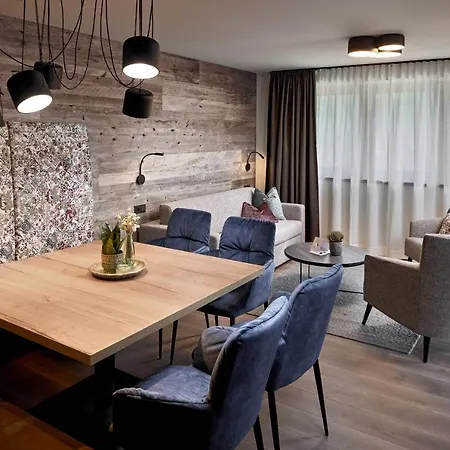 Mei.berg Premium View Hotel apartamentowy