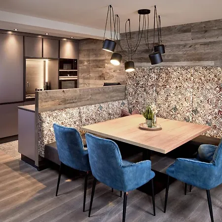 Mei.berg Premium View 4*