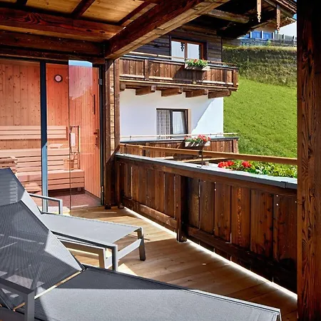 Mei.berg Premium View 4* Saalbach-Hinterglemm