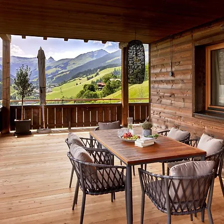 Mei.berg Premium View Aparthotel