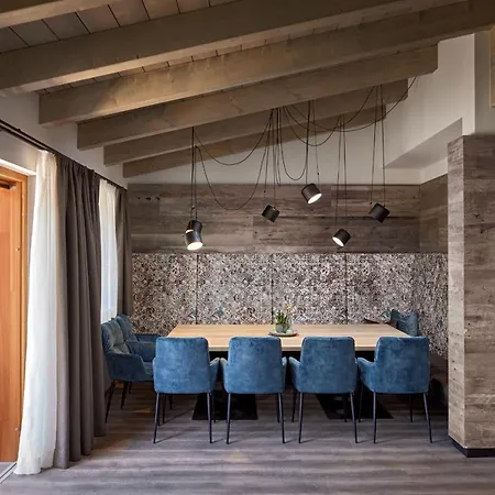 Mei.berg Premium View 4* Saalbach-Hinterglemm