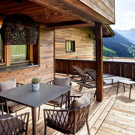 Mei.berg Premium View Aparthotel