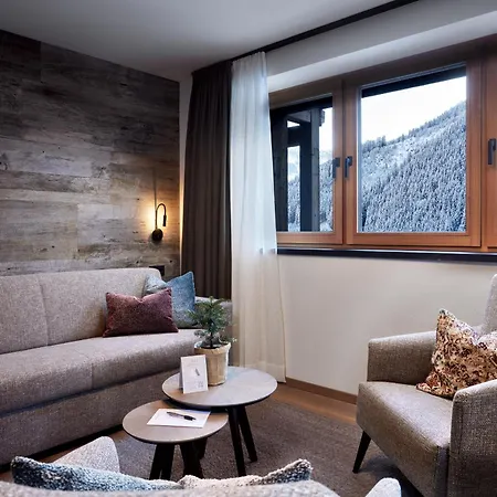 Mei.berg Premium View Saalbach-Hinterglemm